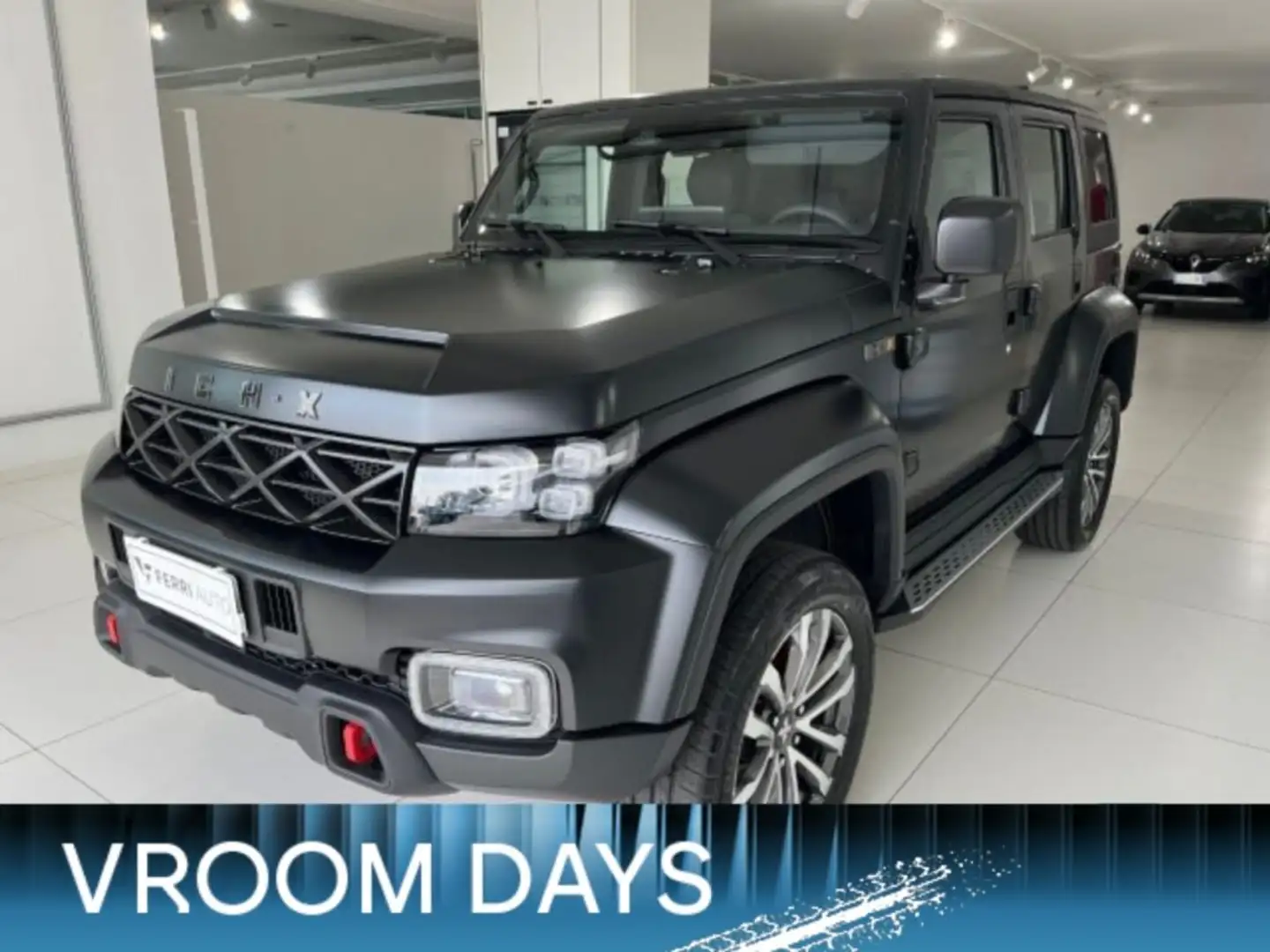 ICH-X K2 2.0 Turbo Diesel 4x4 Schwarz - 1