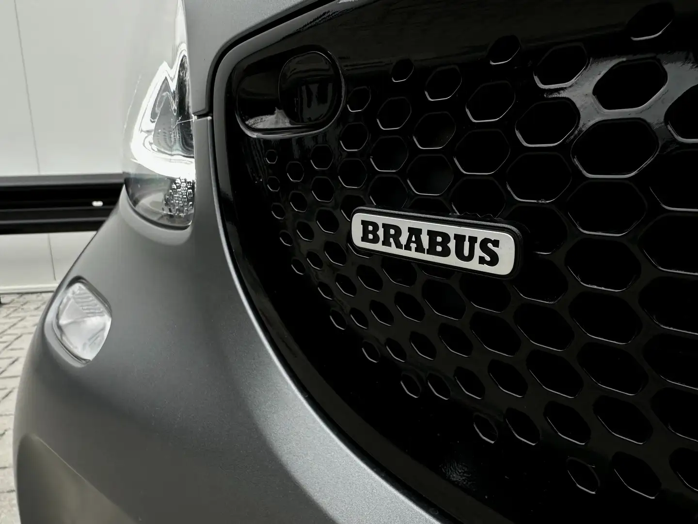 smart brabus FORTWO | BRABUS | AUTOMAAT | Grey - 2