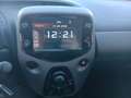Peugeot 108 108 1,0 VTi 72 Active + WR Grün - thumbnail 10