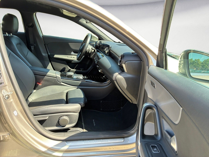 Mercedes-Benz A 220 NAVI*LED*KAMEA* AHK*SHZ*TEMPOMAT — photo 8