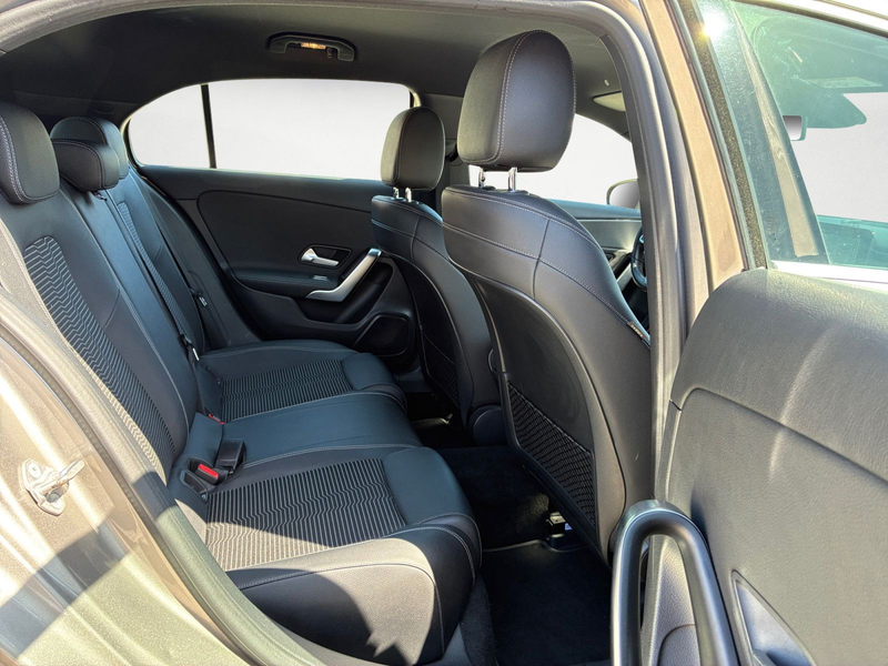 Mercedes-Benz A 220 NAVI*LED*KAMEA* AHK*SHZ*TEMPOMAT — photo 14