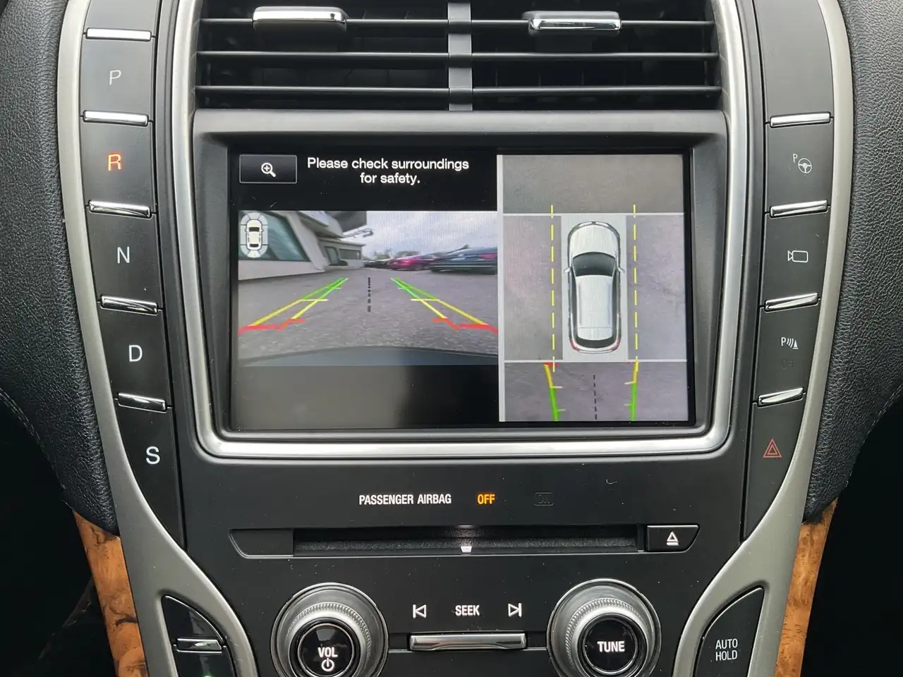 Lincoln MKX снимка Lincoln MKX