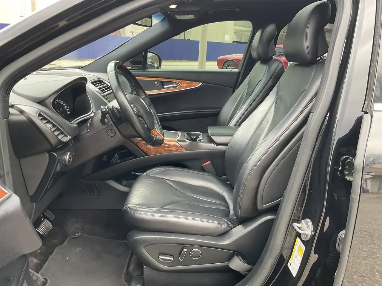 Lincoln MKX снимка Lincoln MKX