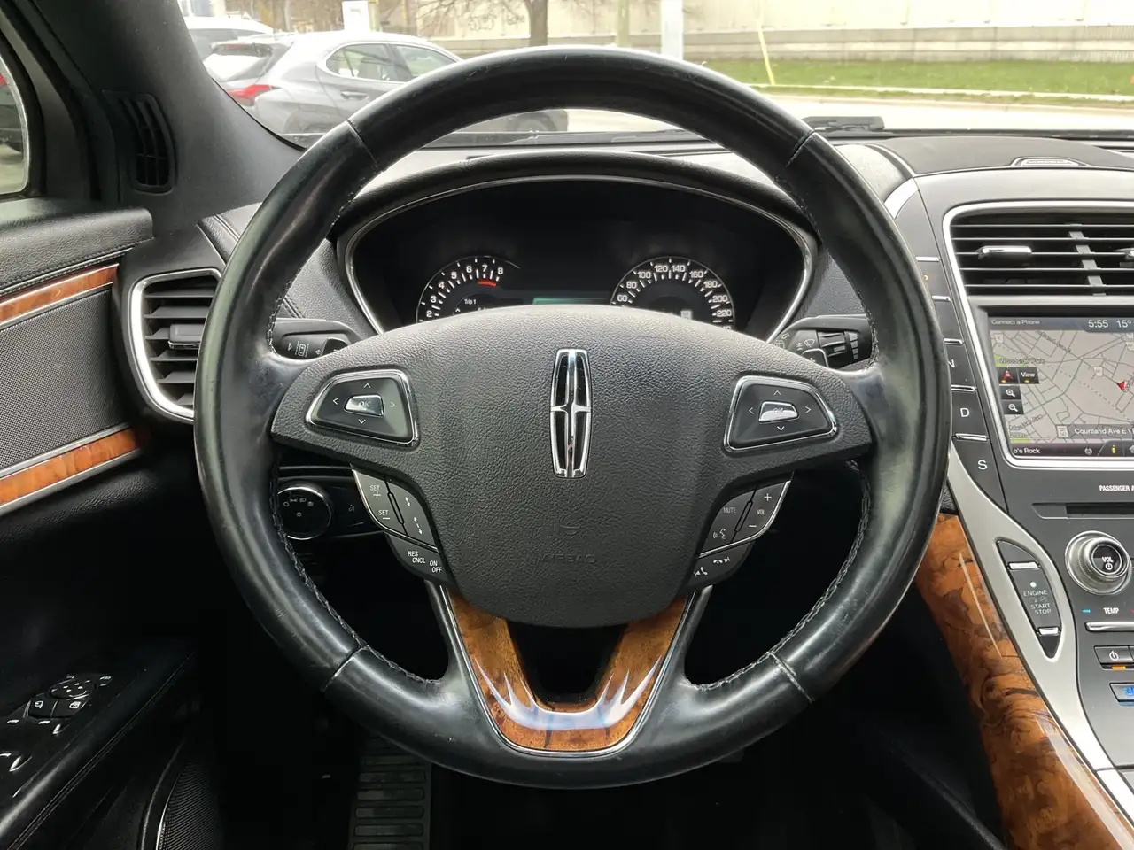 Lincoln MKX снимка Lincoln MKX