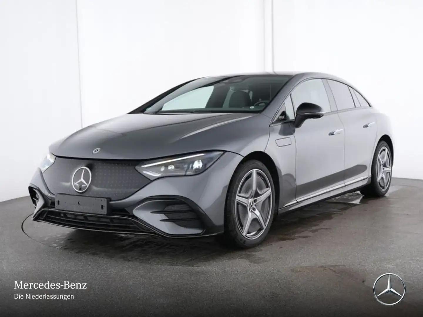 Mercedes-Benz EQE 300 AMG Fahrass 360° Pano Burmester Distr. PTS Grau - 2