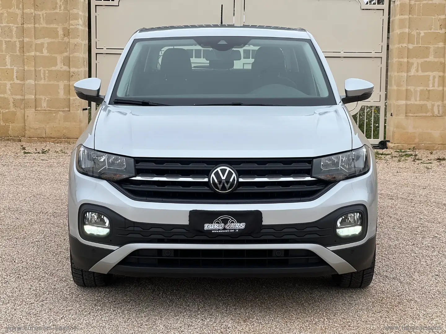 Volkswagen T-Cross 1.6 TDI Urban BMT Gris - 2