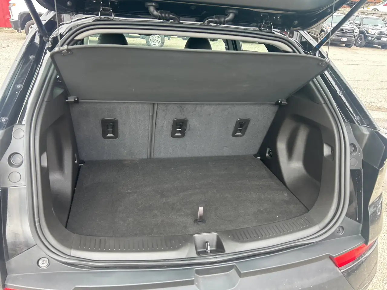 Chevrolet Bolt снимка Chevrolet Bolt