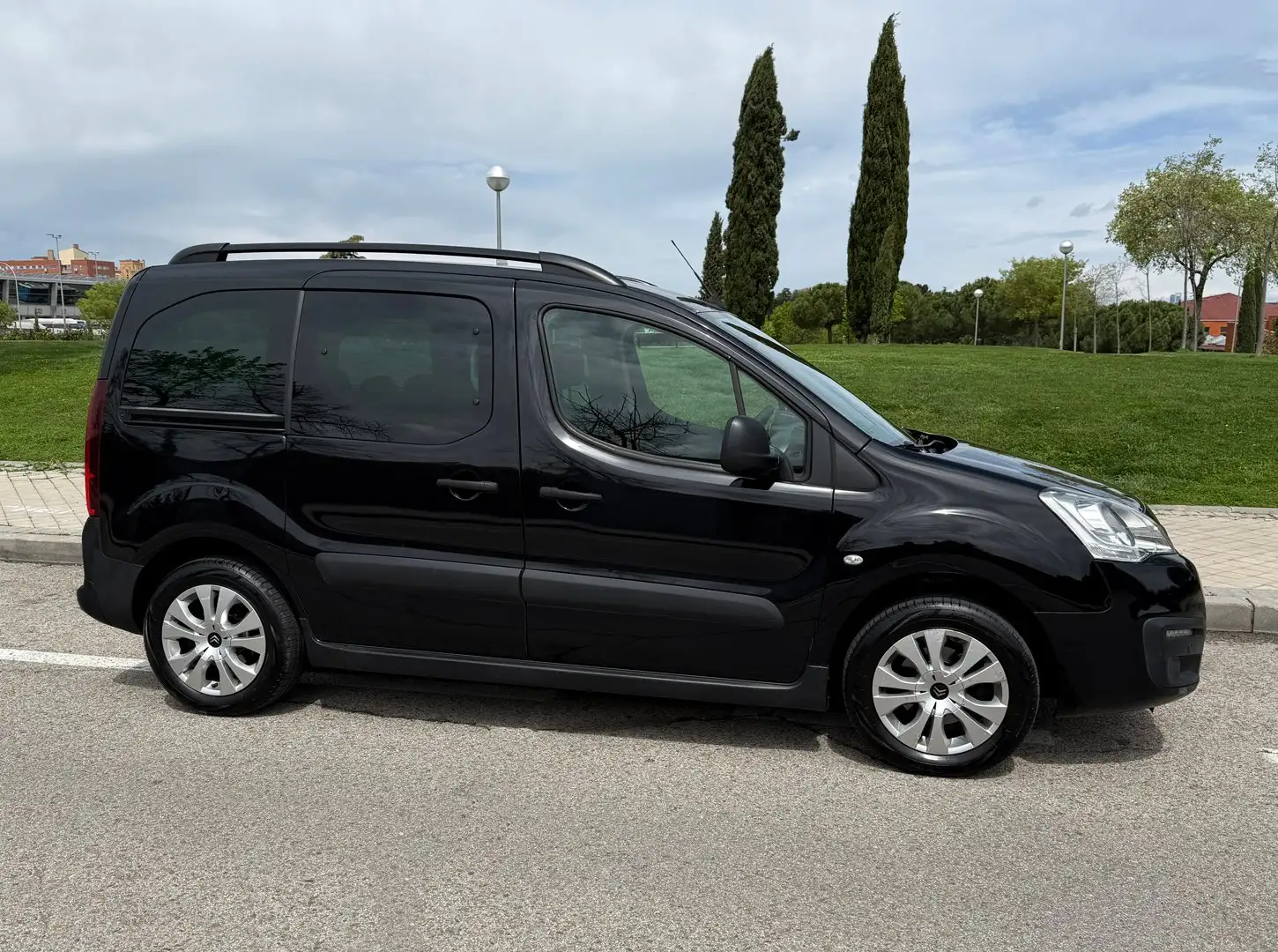 Citroen Berlingo Berlingo Multispace feel puretech SS 110 Negru - 2