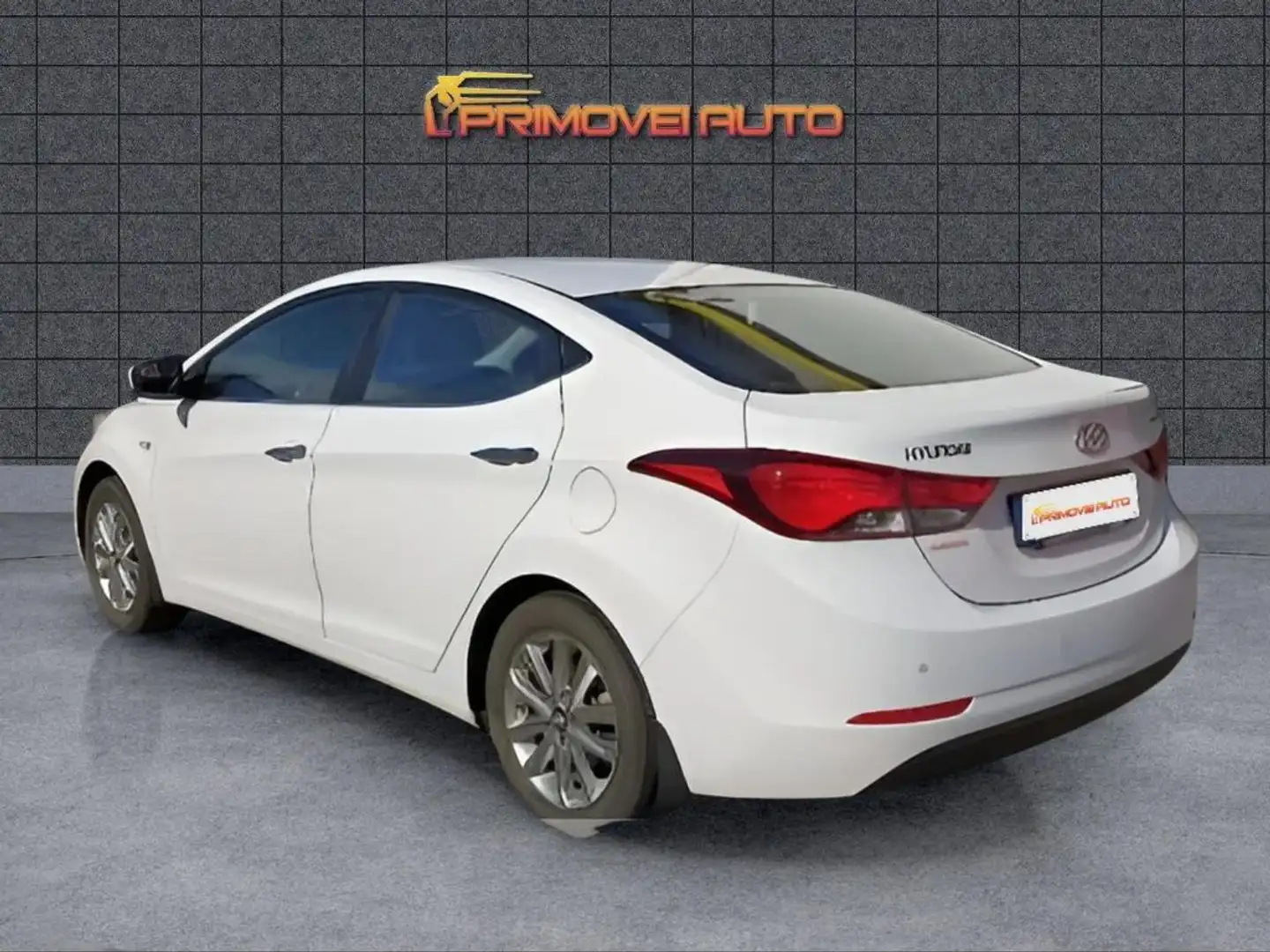 Hyundai ELANTRA 1.6i Ultra Alb - 2