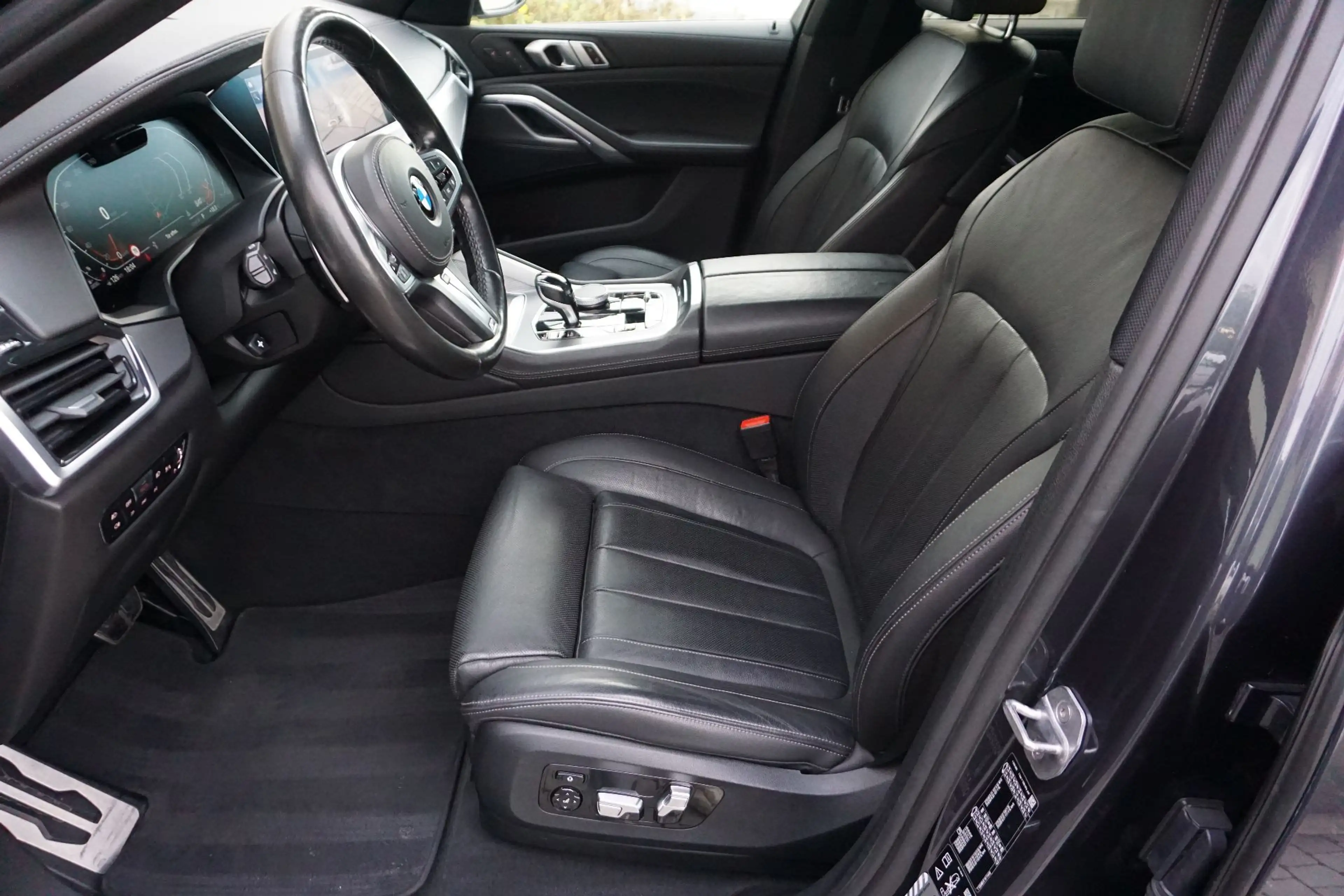 BMW X6 xDrive30d M Sport  | € 585 mtl | Night Vision | A — photo 10