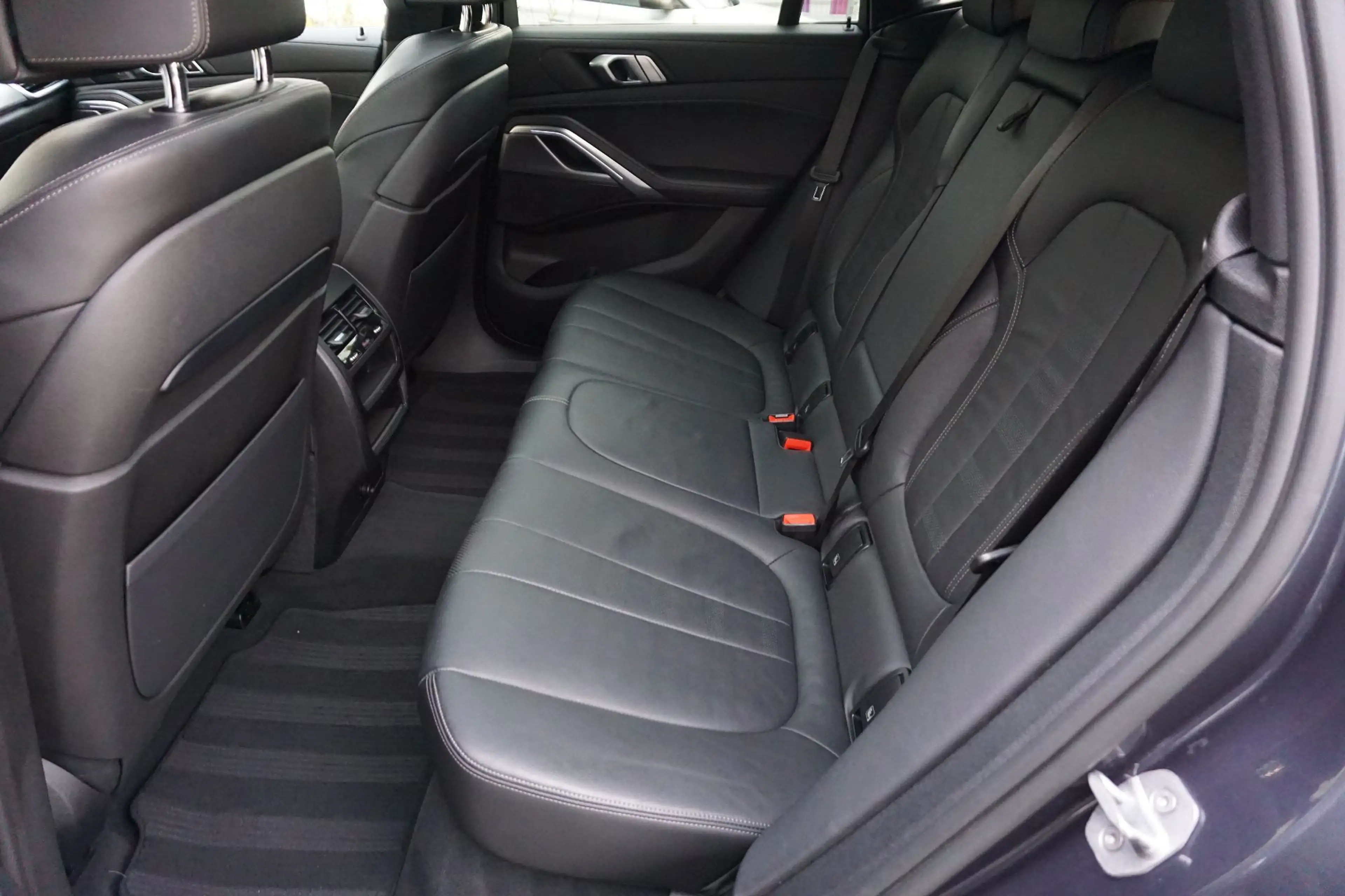 BMW X6 xDrive30d M Sport  | € 585 mtl | Night Vision | A — photo 11