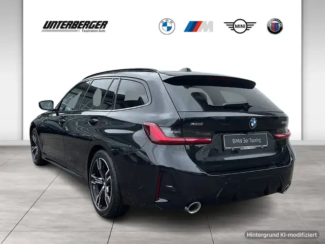 BMW 3 Series view 4