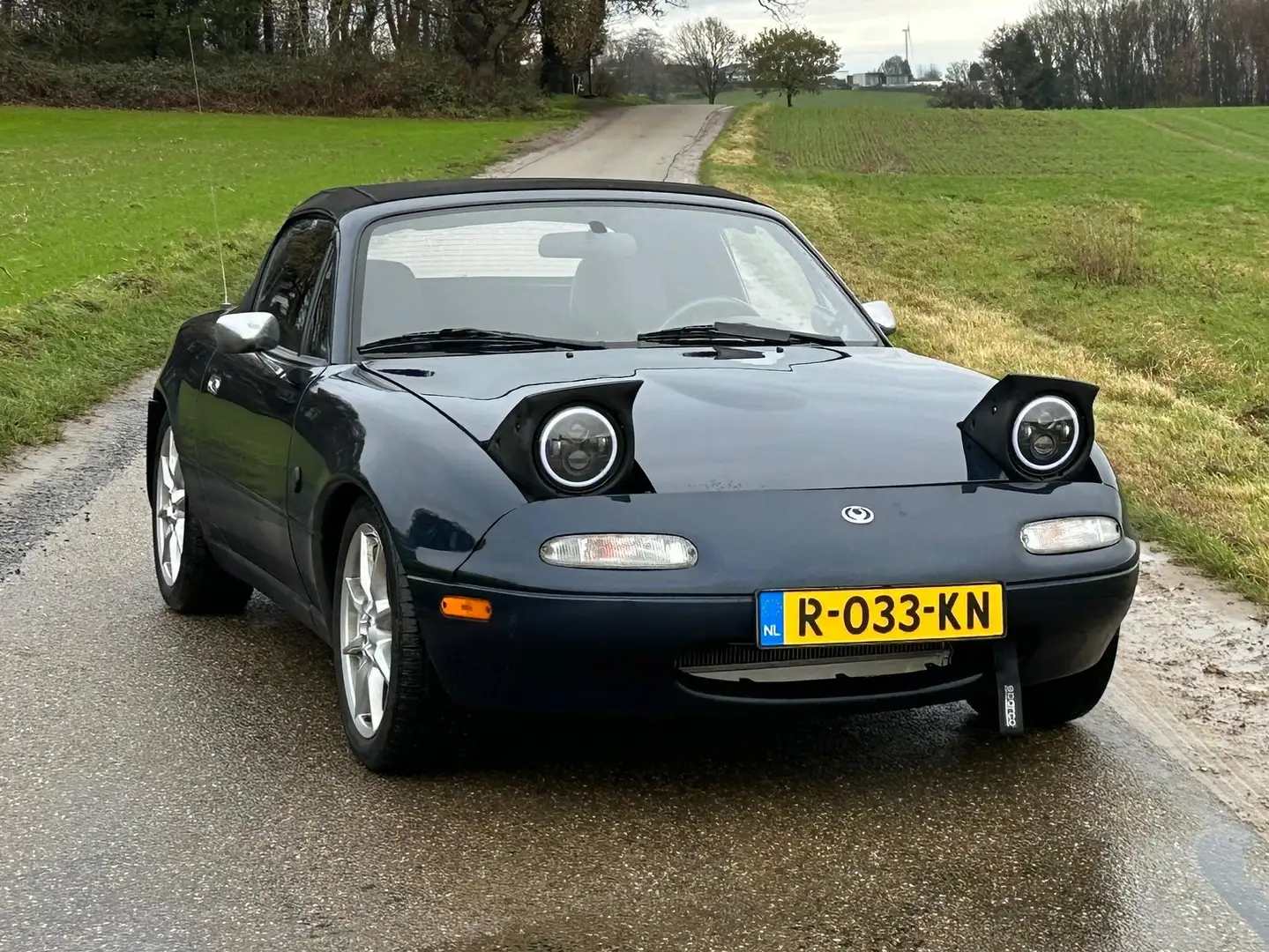 Mazda MX-5 MX-5 1.6i Blau - 1