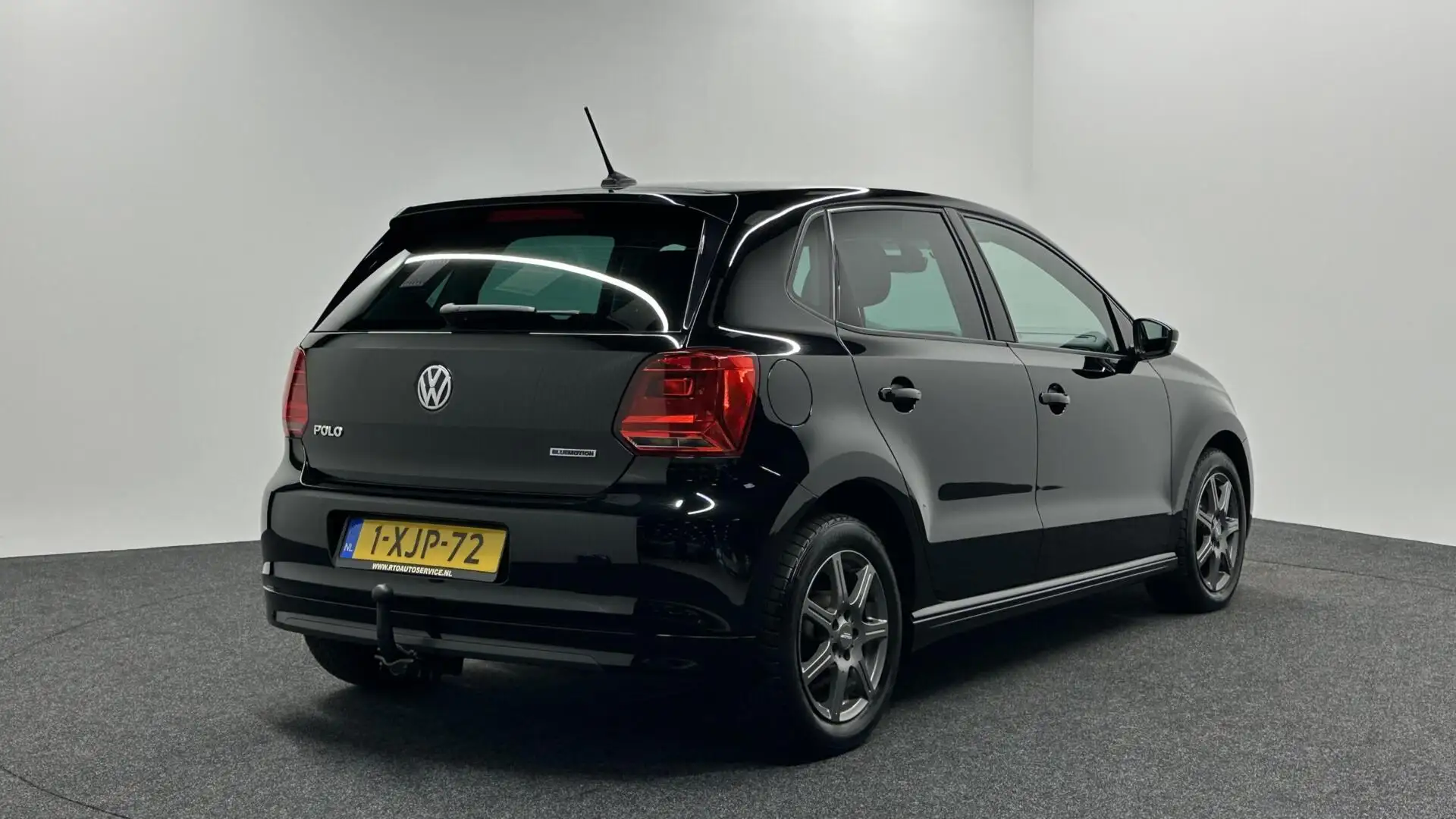 Volkswagen Polo 1.4 TDI BlueMotion ECC NAVI CRUISE TREKHAAK. Siyah - 2