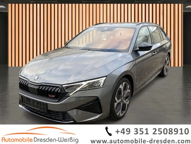 Skoda Octavia 2.0 TSI RS DSG*Pano*Navi*Kessy*SideAssist