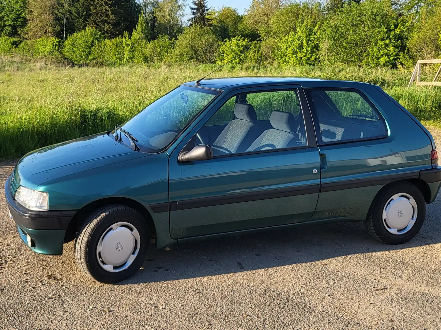 Peugeot 106 106 1.4i XT Vert - 2