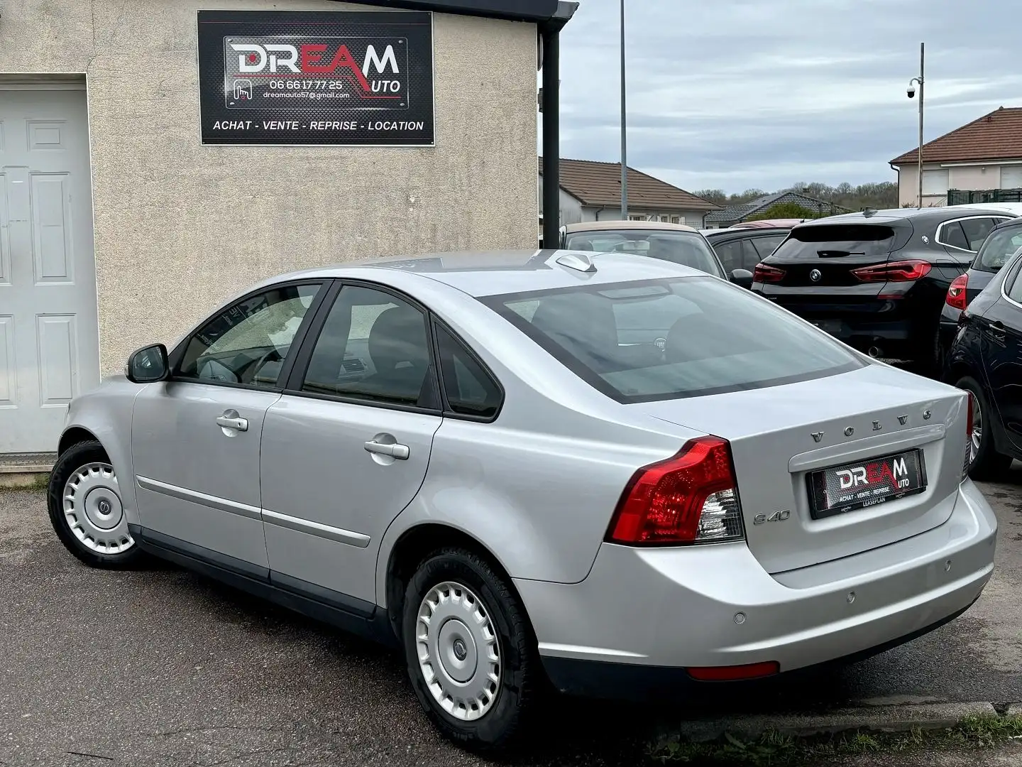 Volvo S40 D2 115CH KINETIC - 2