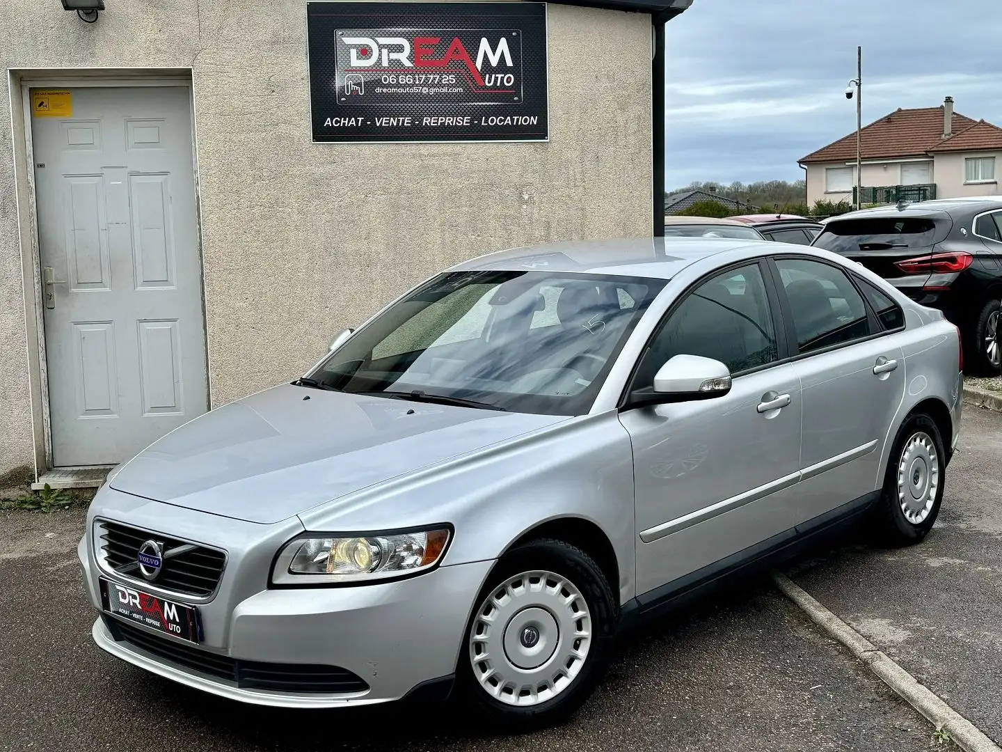 Volvo S40 D2 115CH KINETIC - 1