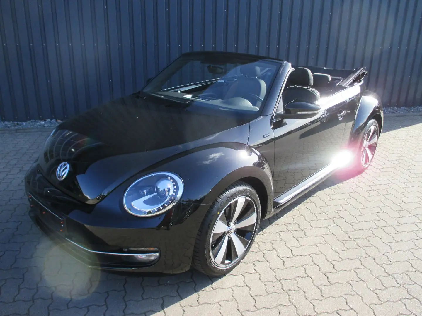 Volkswagen Beetle Cabriolet Allstar 1,2l TSI 77kw Xenon Schwarz - 2