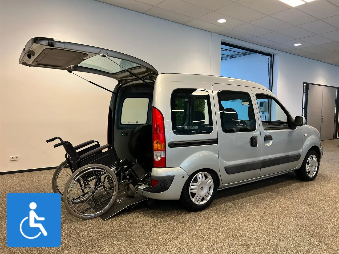 Renault Kangoo Rolstoelauto 3+1 Grijs - 2
