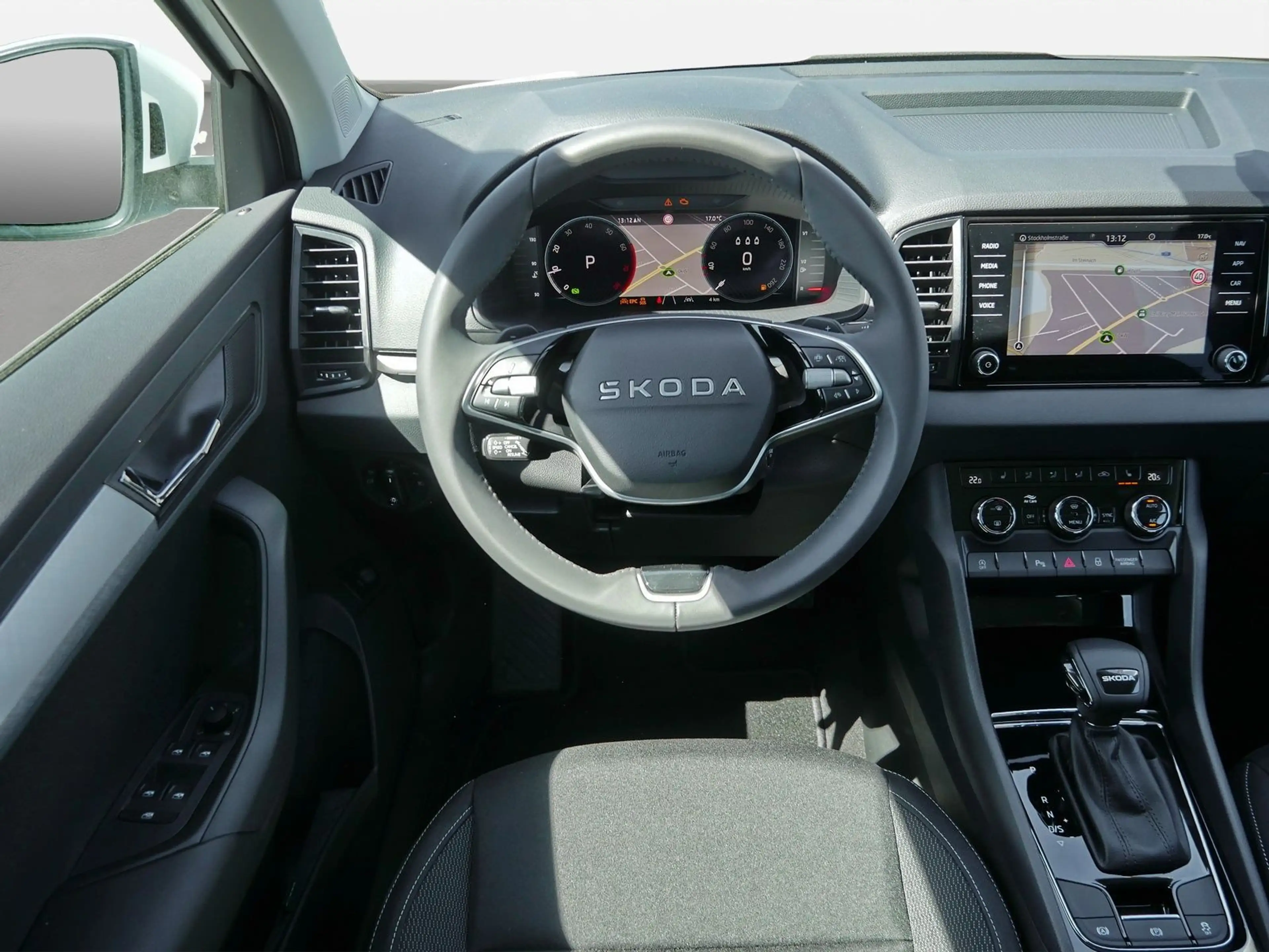 Skoda Karoq Tour 1.5 TSI DSG AHK|pACC|MATRIX|RFK — photo 8