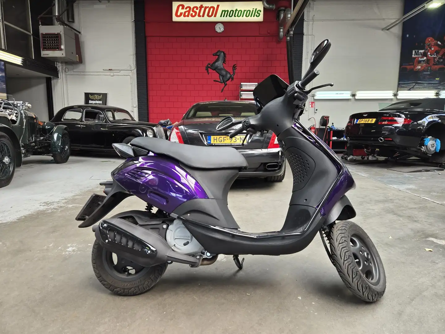 Piaggio Zip SP Zip A1 180cc Malossi nieuw gebouwd RDW gekeurd. Paars - 2