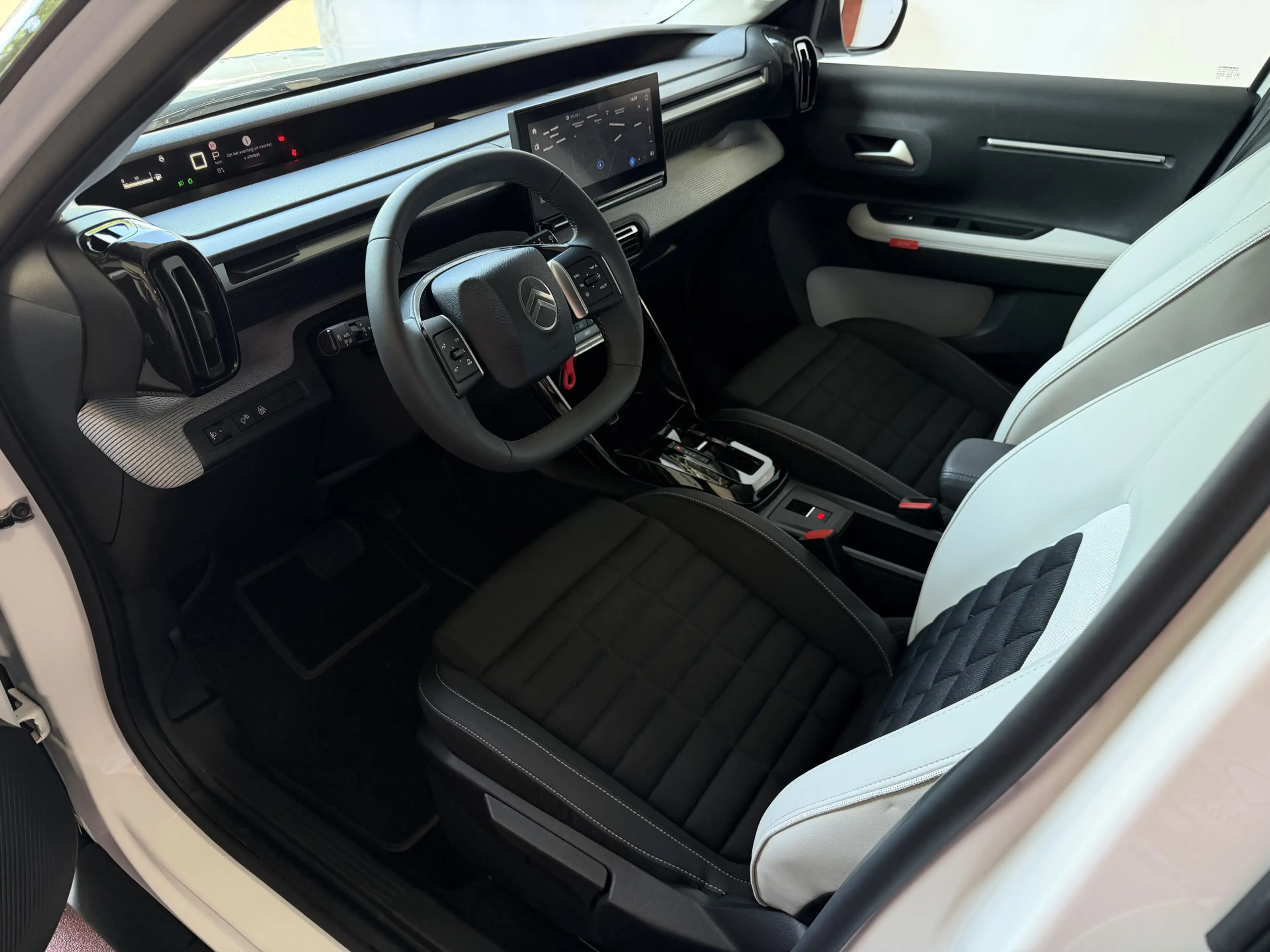 Citroen C3 Aircross 145pk Automaat MAX | Hoge Instap | Fabrieksgaranti — photo 3