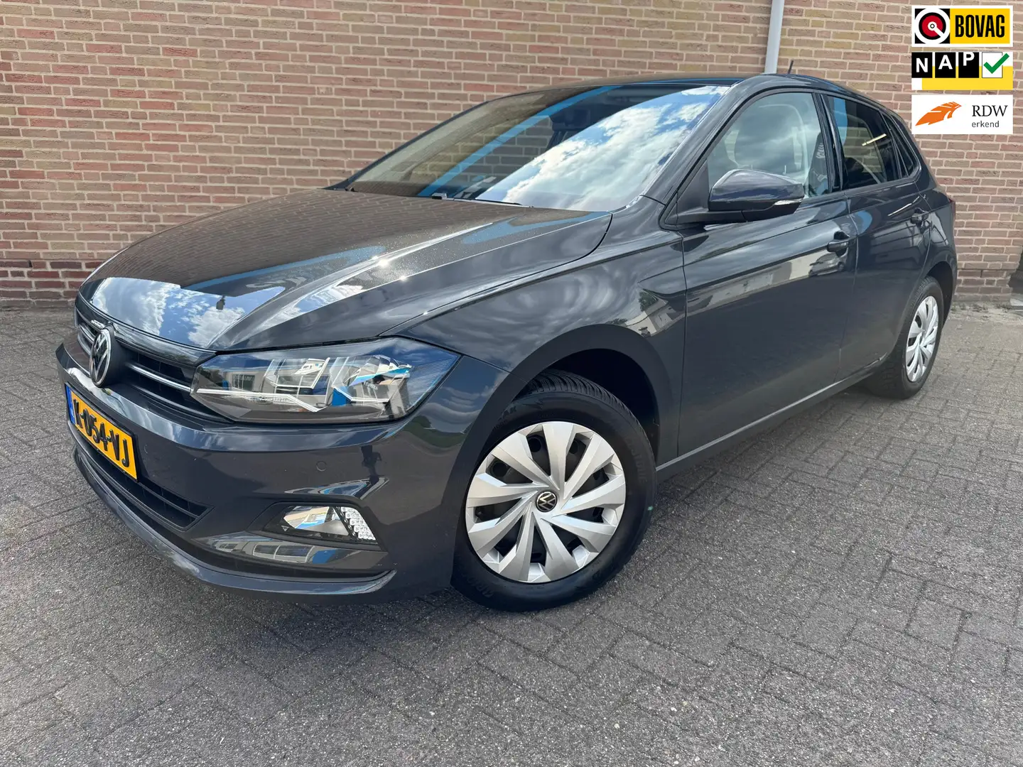 Volkswagen Polo 1.0 TSI Comfortline Business Grijs - 1