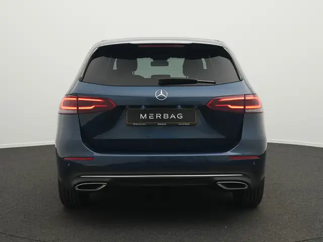 Mercedes-Benz B-Class view 4