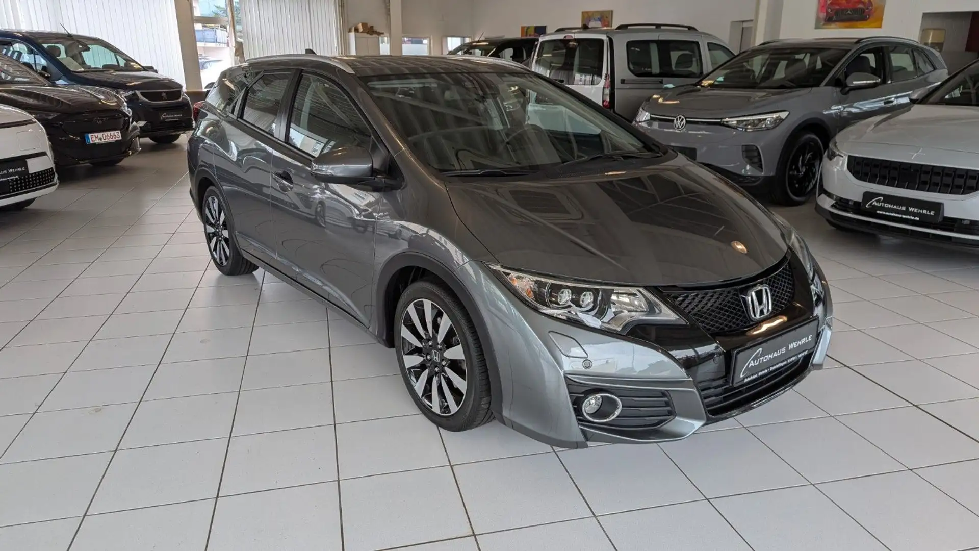 Honda Civic Tourer Lifestyle *Automatik*Xenon*Kamera* Gris - 2