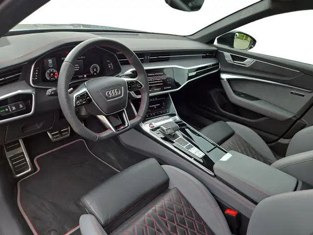 Audi S6 view 4