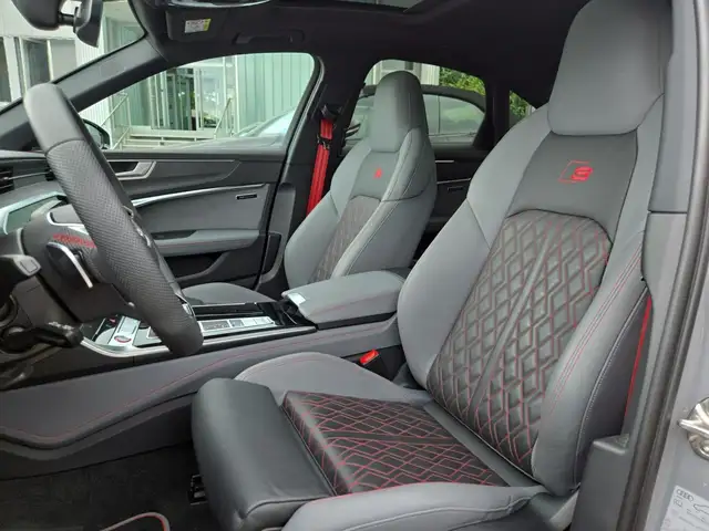 Audi S6 view 18