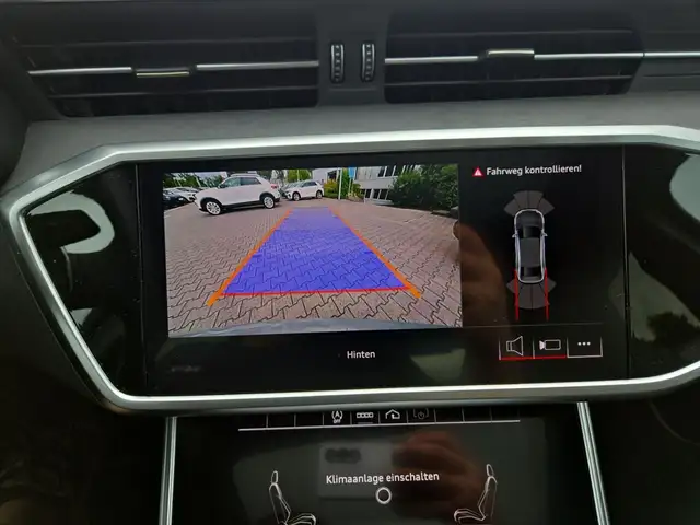 Audi S6 view 20