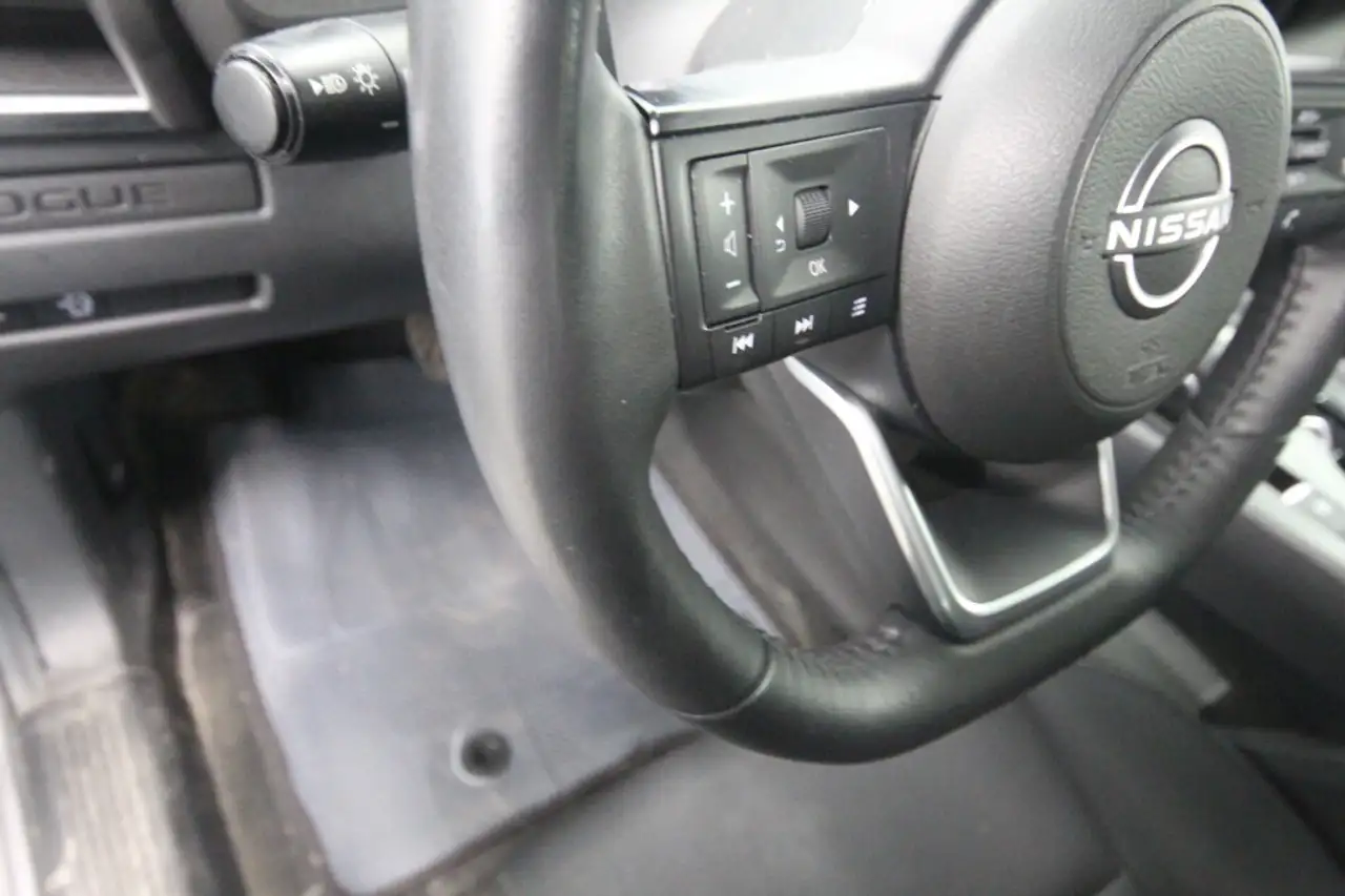 Nissan Rogue photo Nissan Rogue