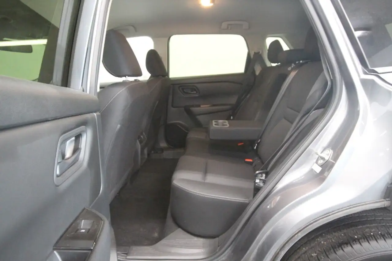 Nissan Rogue photo Nissan Rogue