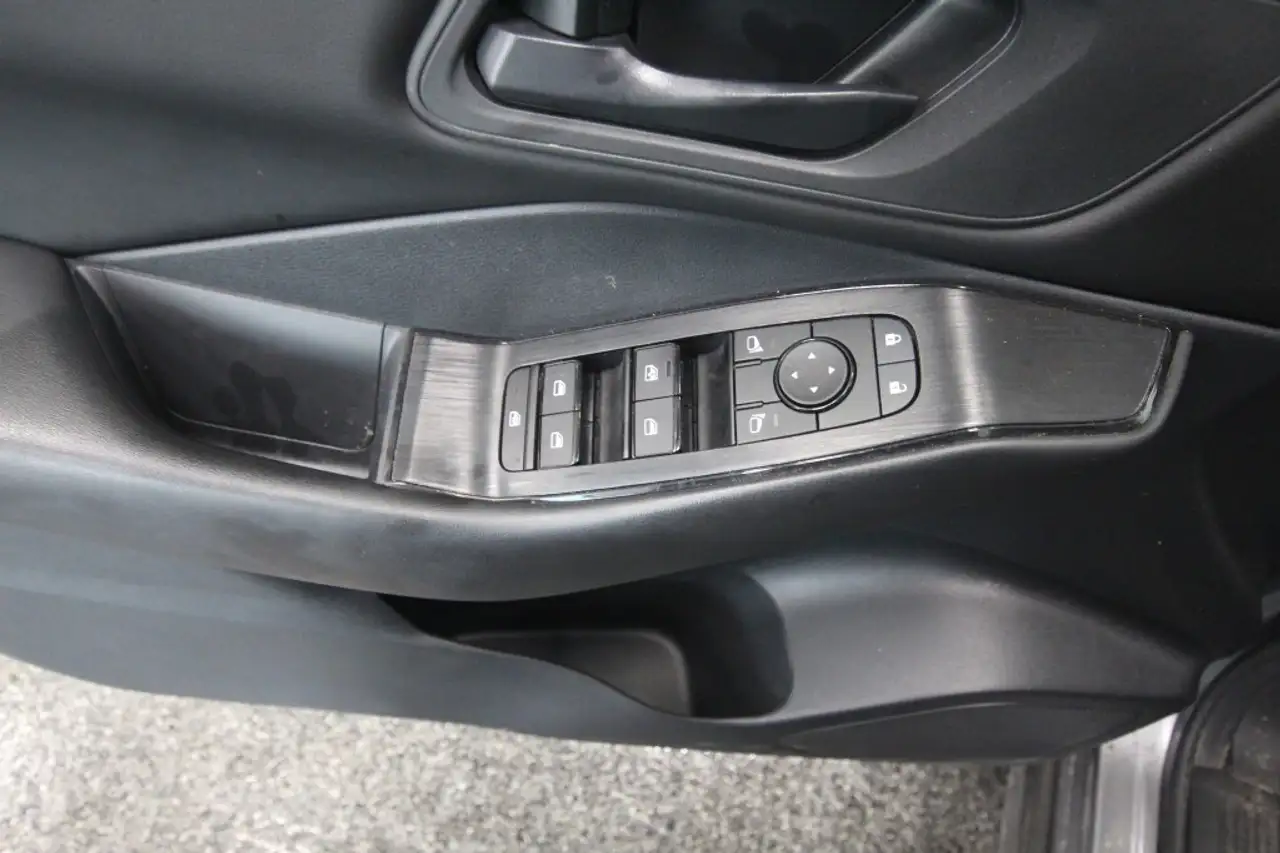 Nissan Rogue photo Nissan Rogue