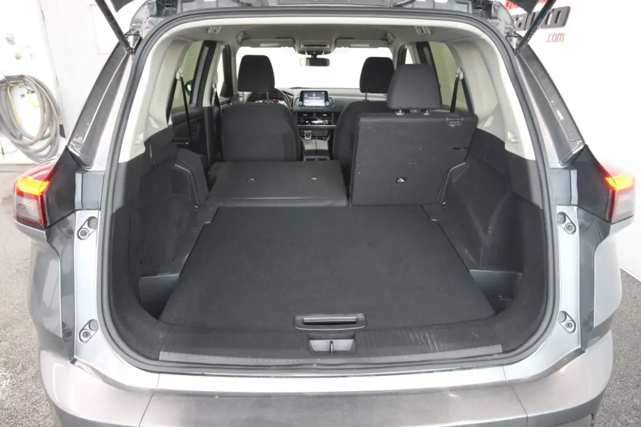 Nissan Rogue photo Nissan Rogue