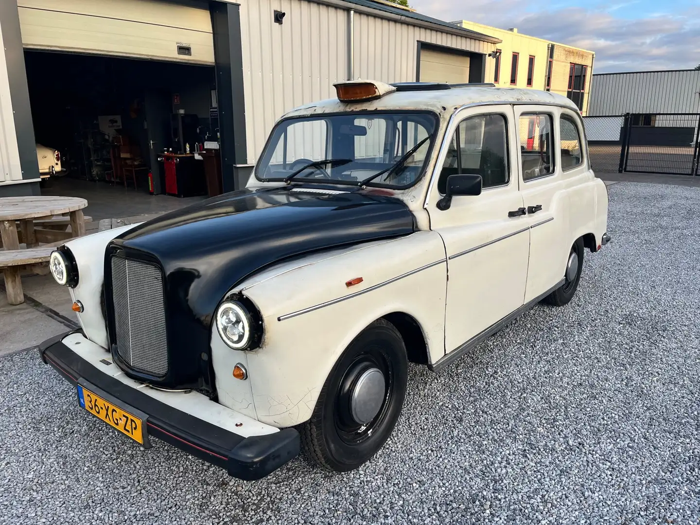 Austin Sonstige TAXI Weiß - 1