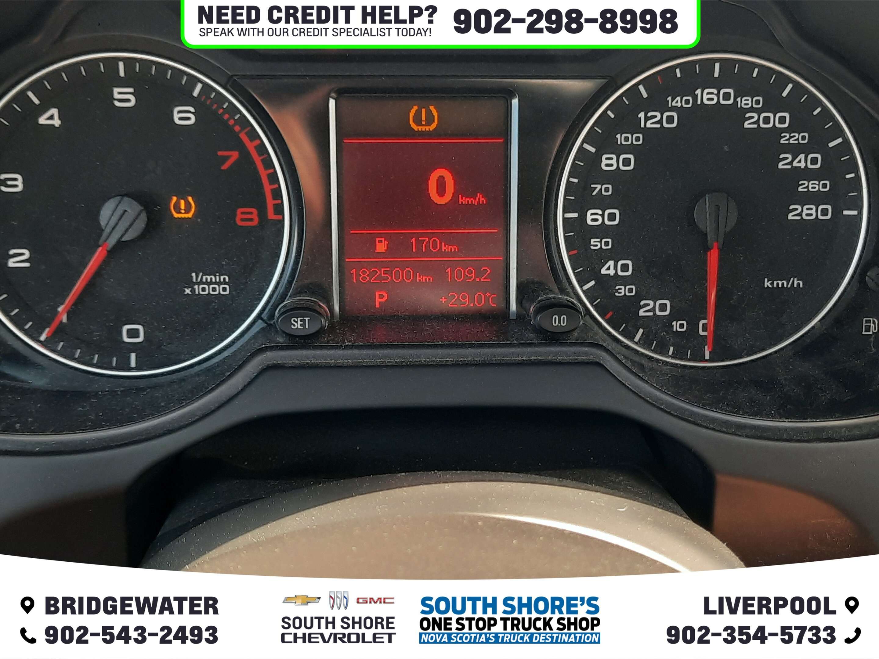 2010 Audi Q5 quattro thumb 13