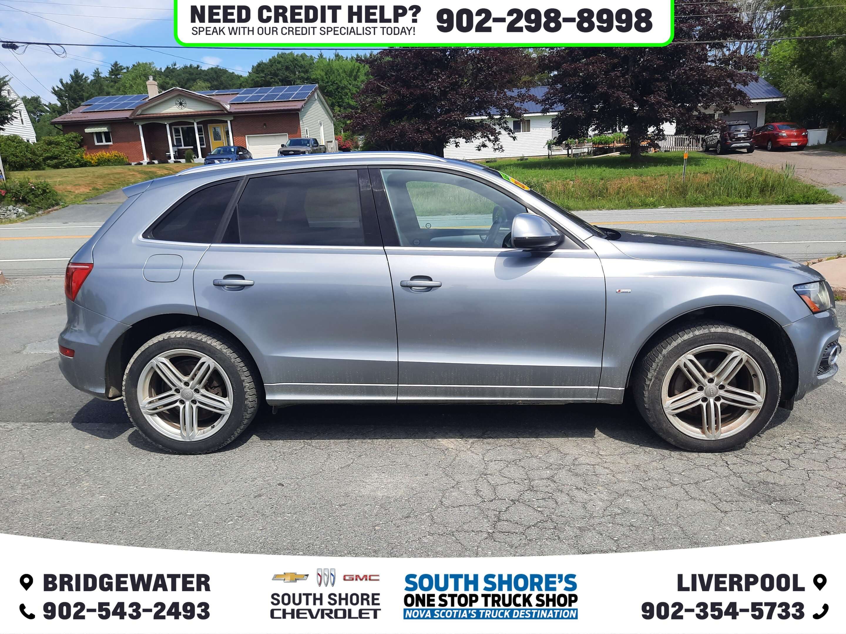 2010 Audi Q5 quattro thumb 6
