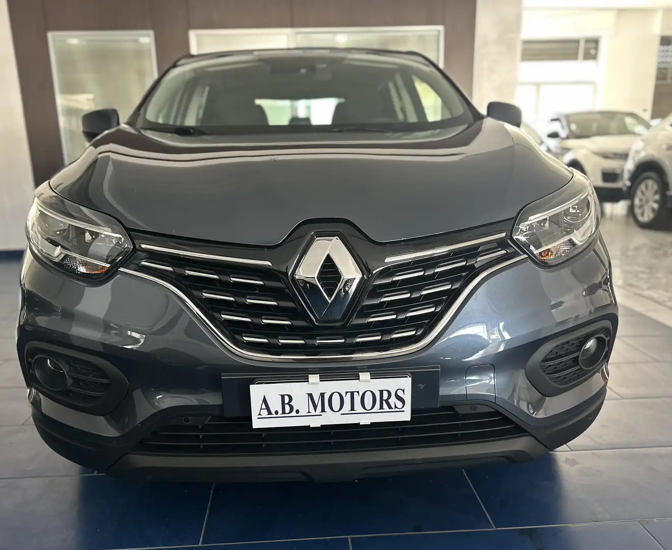 Renault Kadjar Kadjar  1.5 blue dci Business 115cv edc Grijs - 2