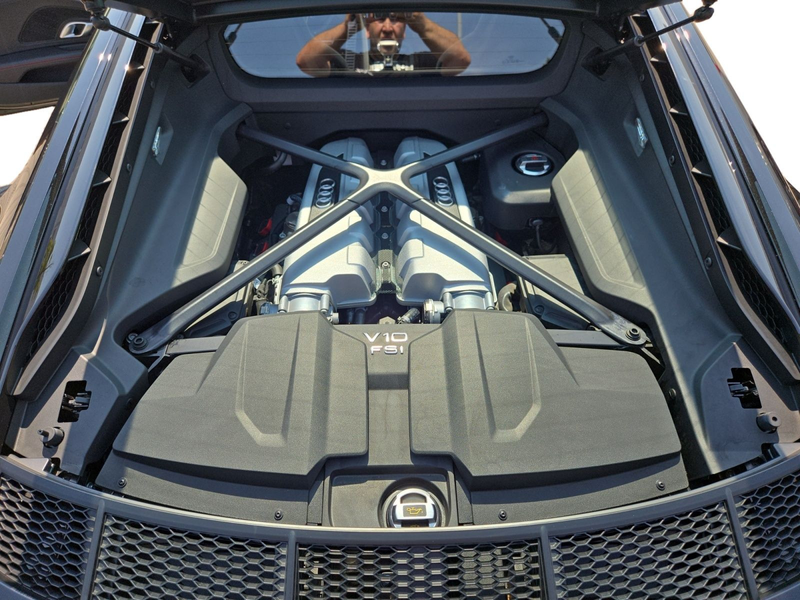 Audi R8 performance V10, LEDER/LED/KAM/B&O/UPE: 178.1 — photo 12