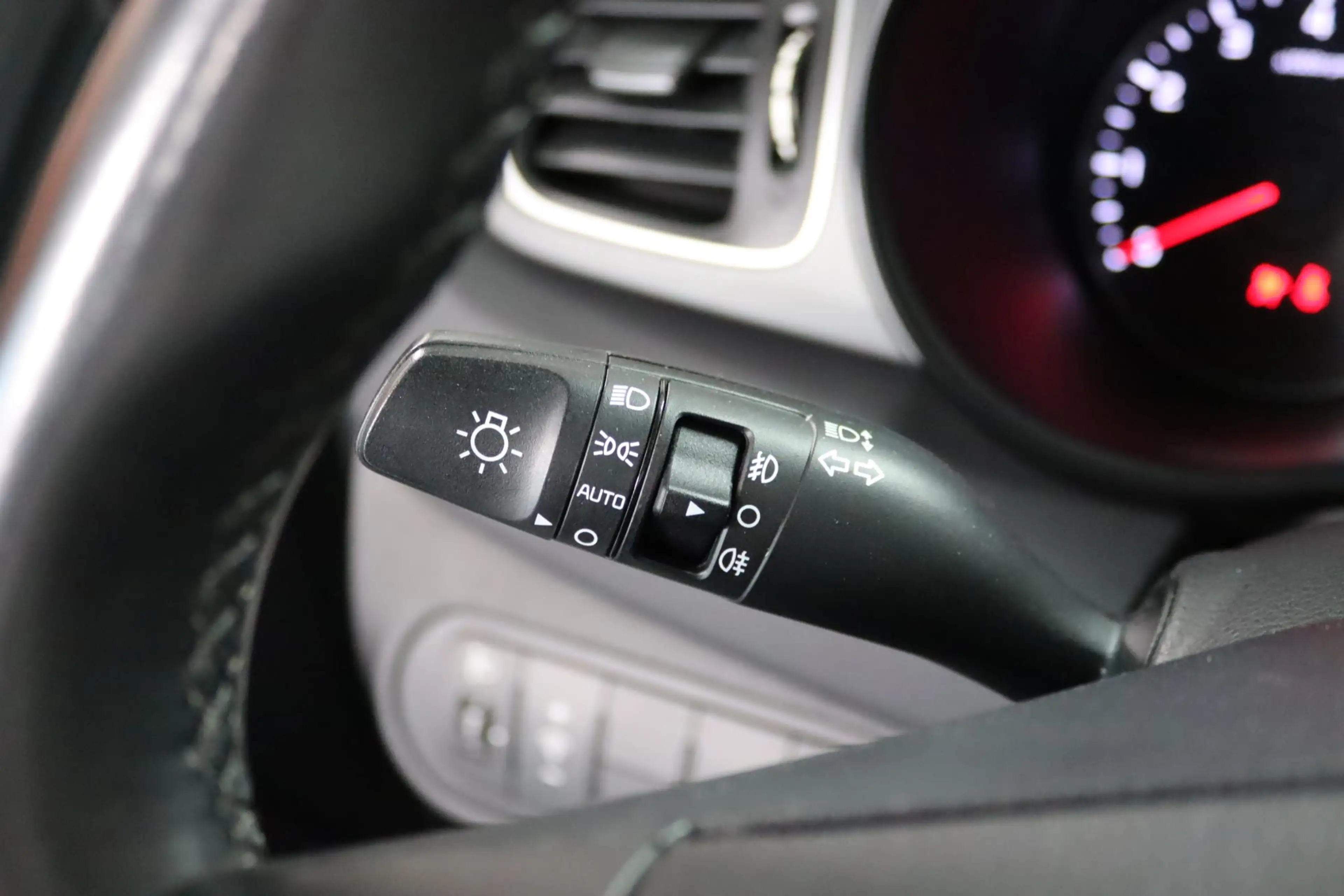 Kia Carens 1.6 GDi DynamicLine 7-Persoons, Apple Carplay/Andr — photo 12