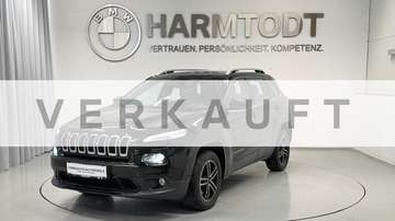 Cherokee 2,2 AWD Longitude