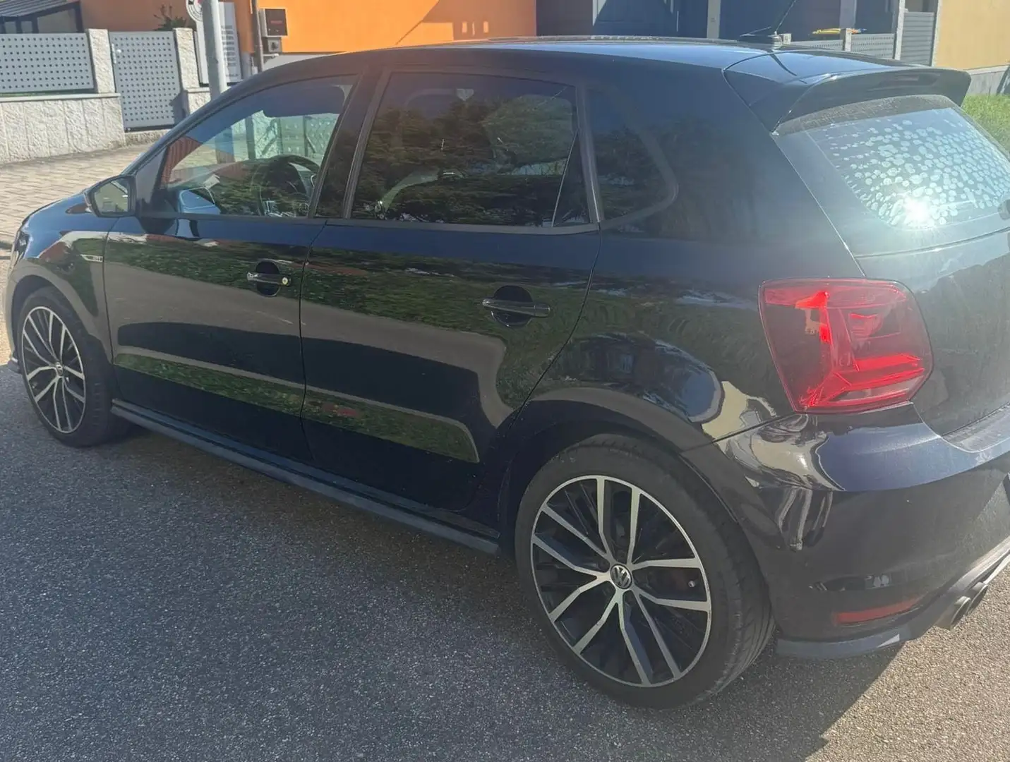 Volkswagen Polo GTI 1.8 TSI (Blue Motion Technology) DSG - 2