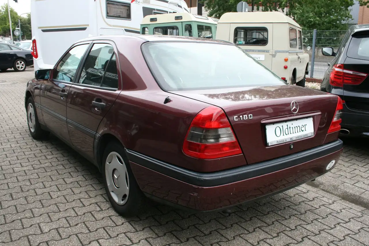 Mercedes-Benz C 180 |Oldtimer|Klima|Schiebedach|Autom.|1. Hd, foto 3