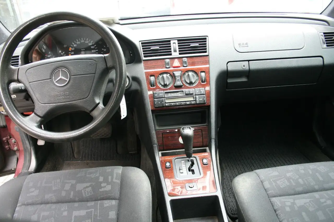 Mercedes-Benz C 180 |Oldtimer|Klima|Schiebedach|Autom.|1. Hd, foto 12