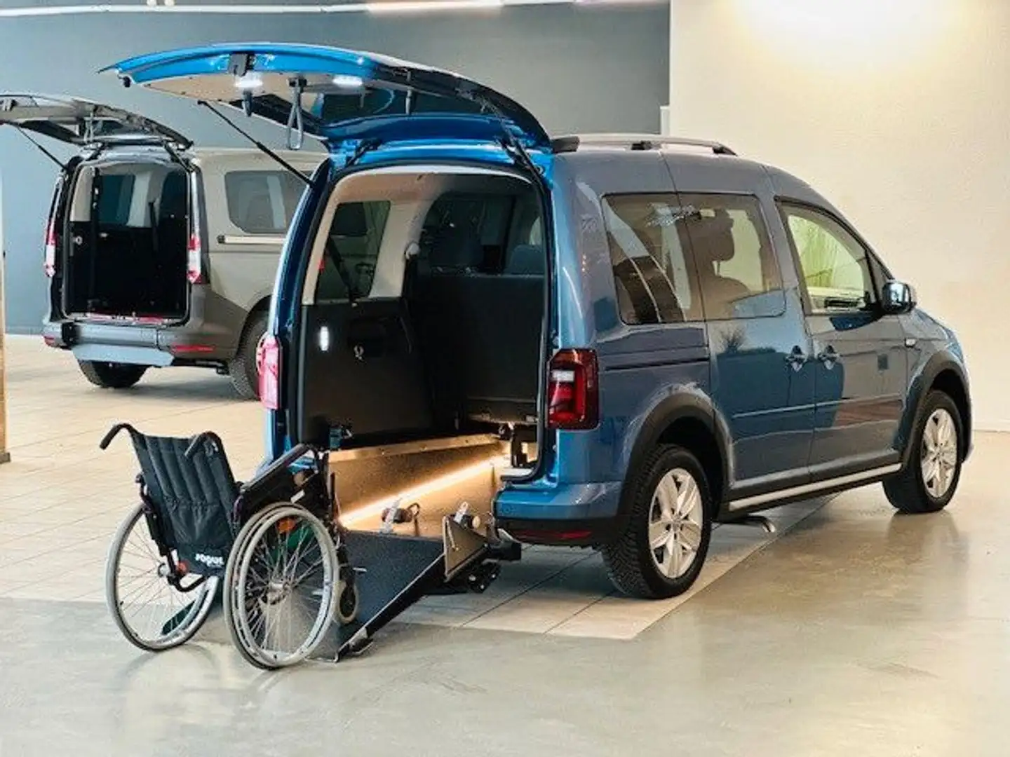 Volkswagen Caddy -Alltrack-DSG-Behindertengerecht-Rampe Zielony - 2