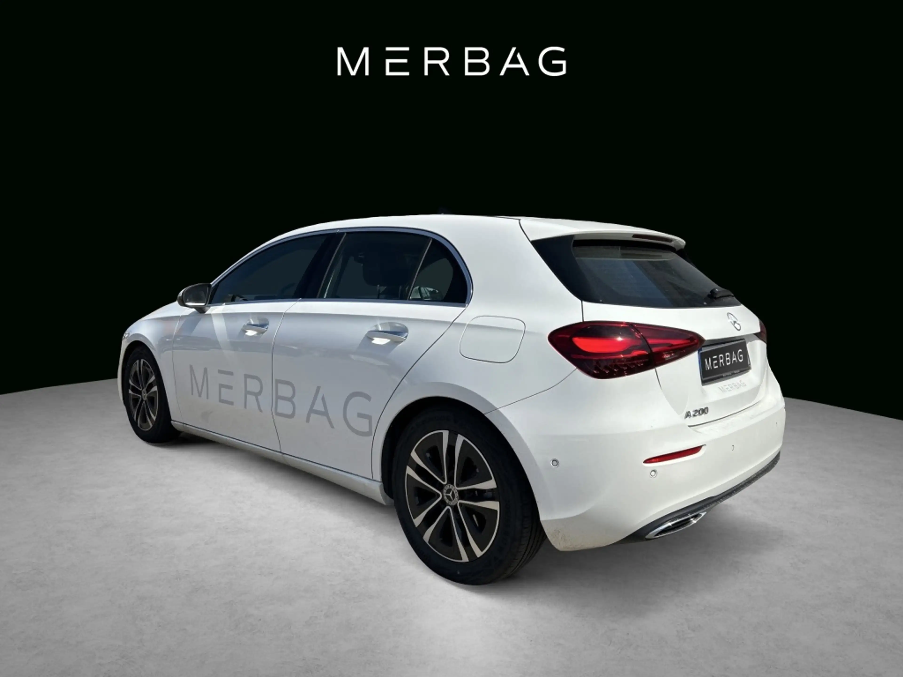 Mercedes-Benz A 200 Kompaktlimousine Progressive Panorama Mult — photo 5
