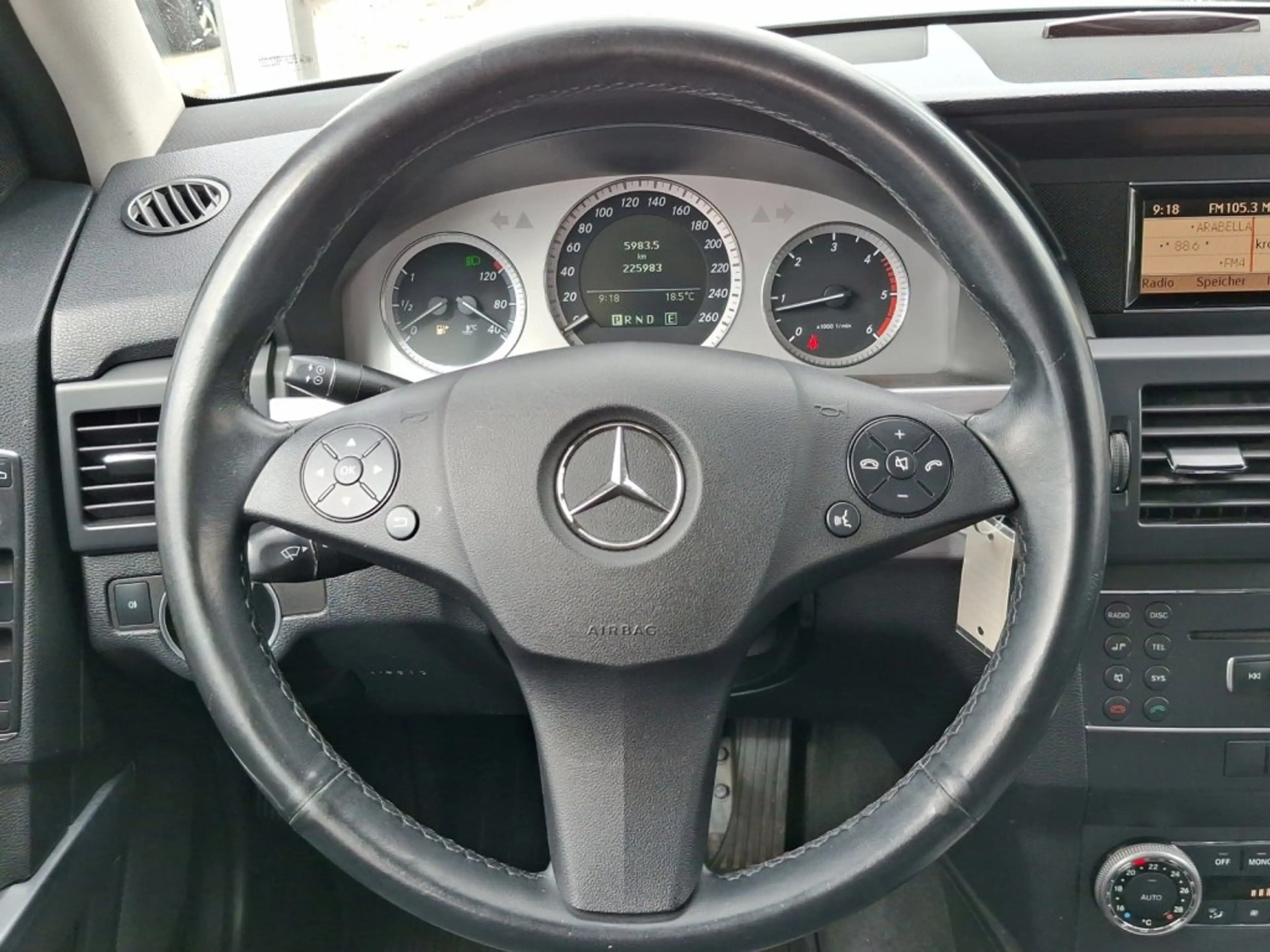 Mercedes-Benz GLK 220 CDI 4MATIC — photo 11